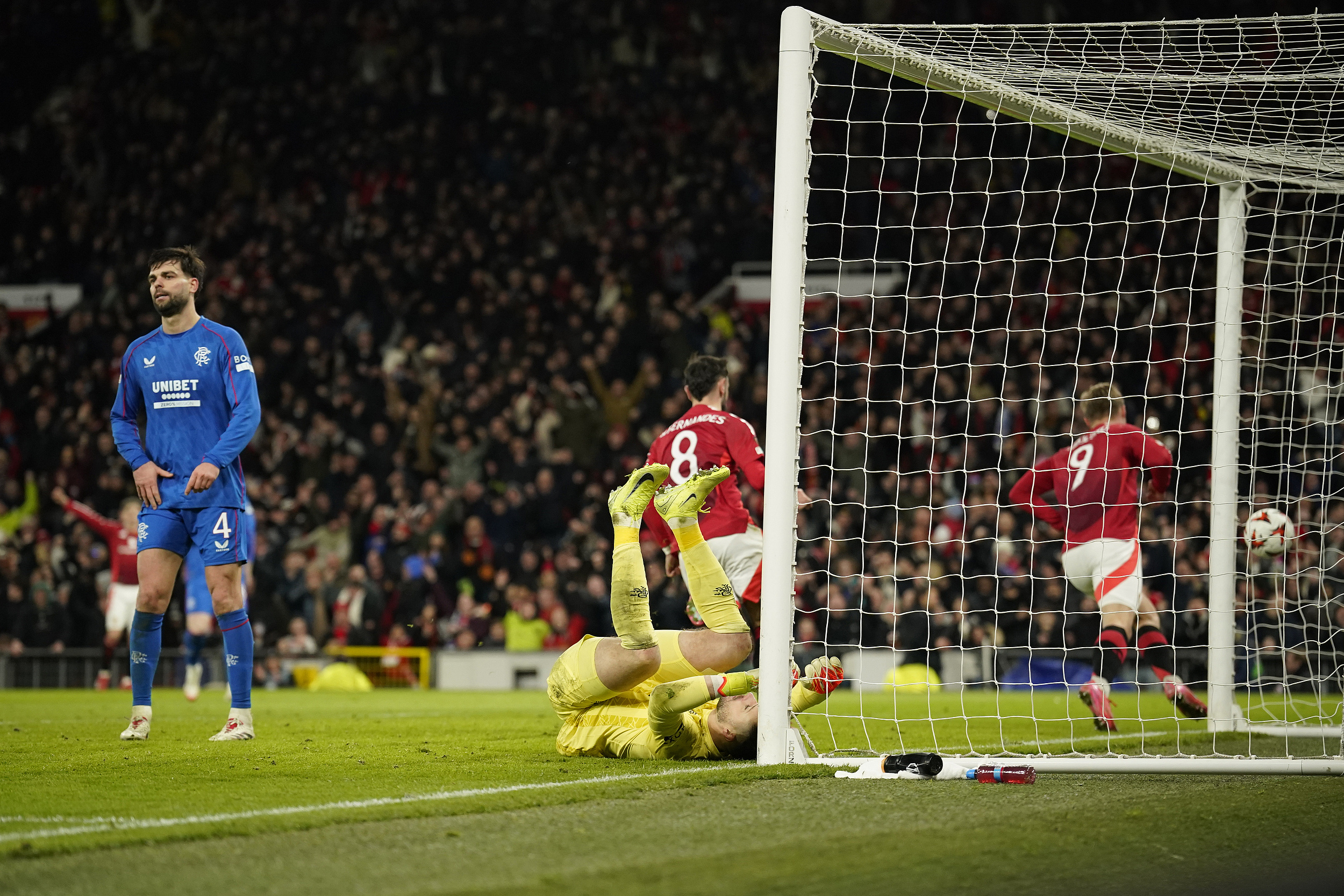 od体育网页版-包含西悉尼流浪者中场大将伤愈复出，战曼联阵容稳固的词条