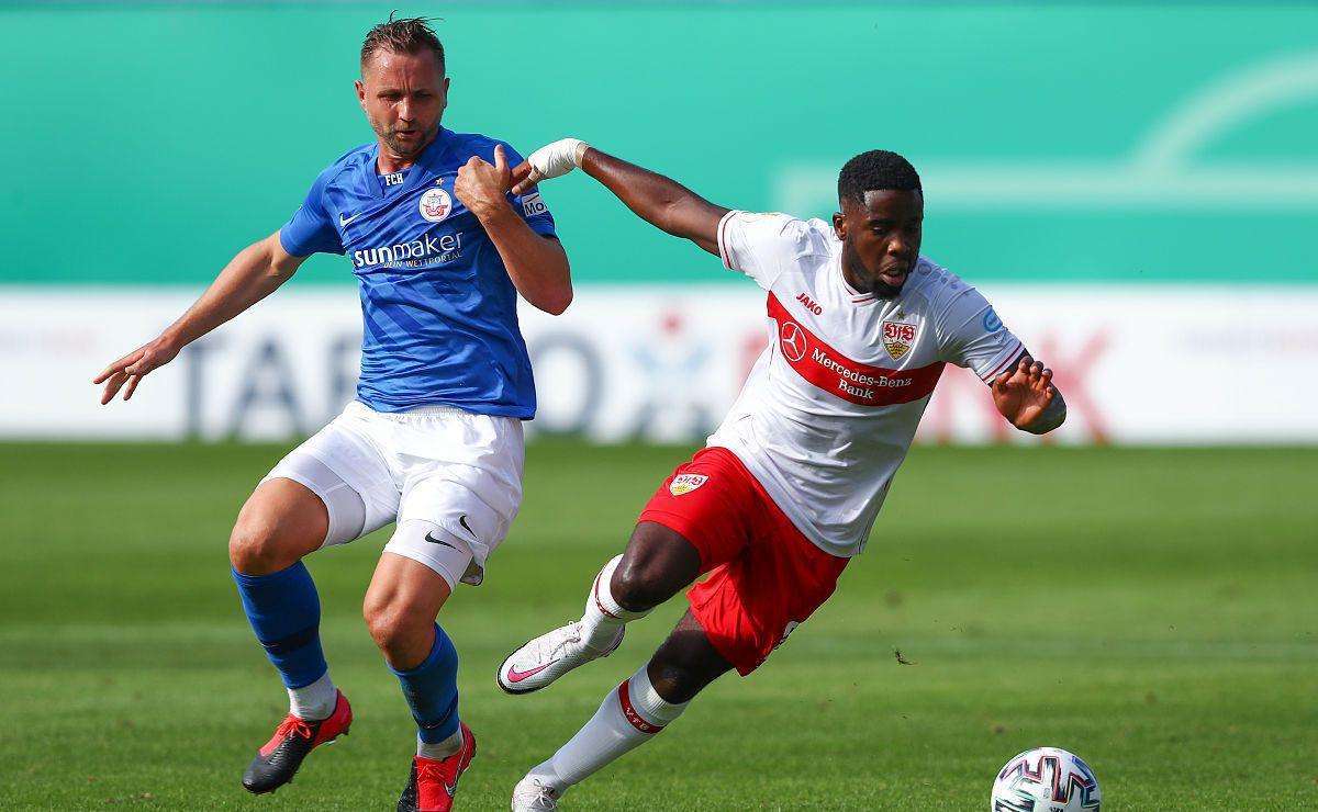 包含圣埃蒂安客场逢强手,不敌对手压力的词条 包含圣埃蒂安客场逢强手,不敌对手压力的词条