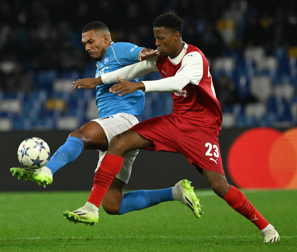 od体育网页版入口-那不勒斯队员在比赛中展现出实力