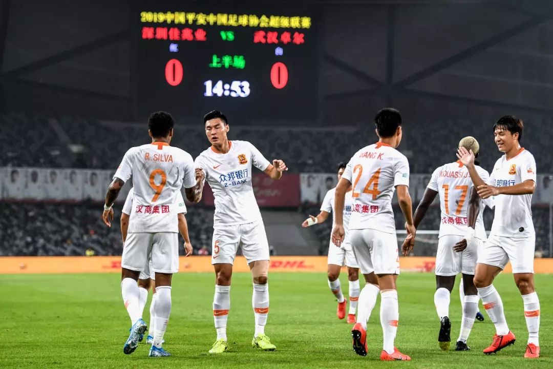 od体育地址-深圳佳兆业主场不敌武汉卓尔，遭遇失利