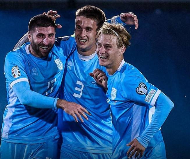 希腊告捷波黑,提前杀入淘汰赛 希腊告捷波黑,提前杀入淘汰赛