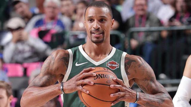 包含希尔城后防稳固，击败对手晋级的词条