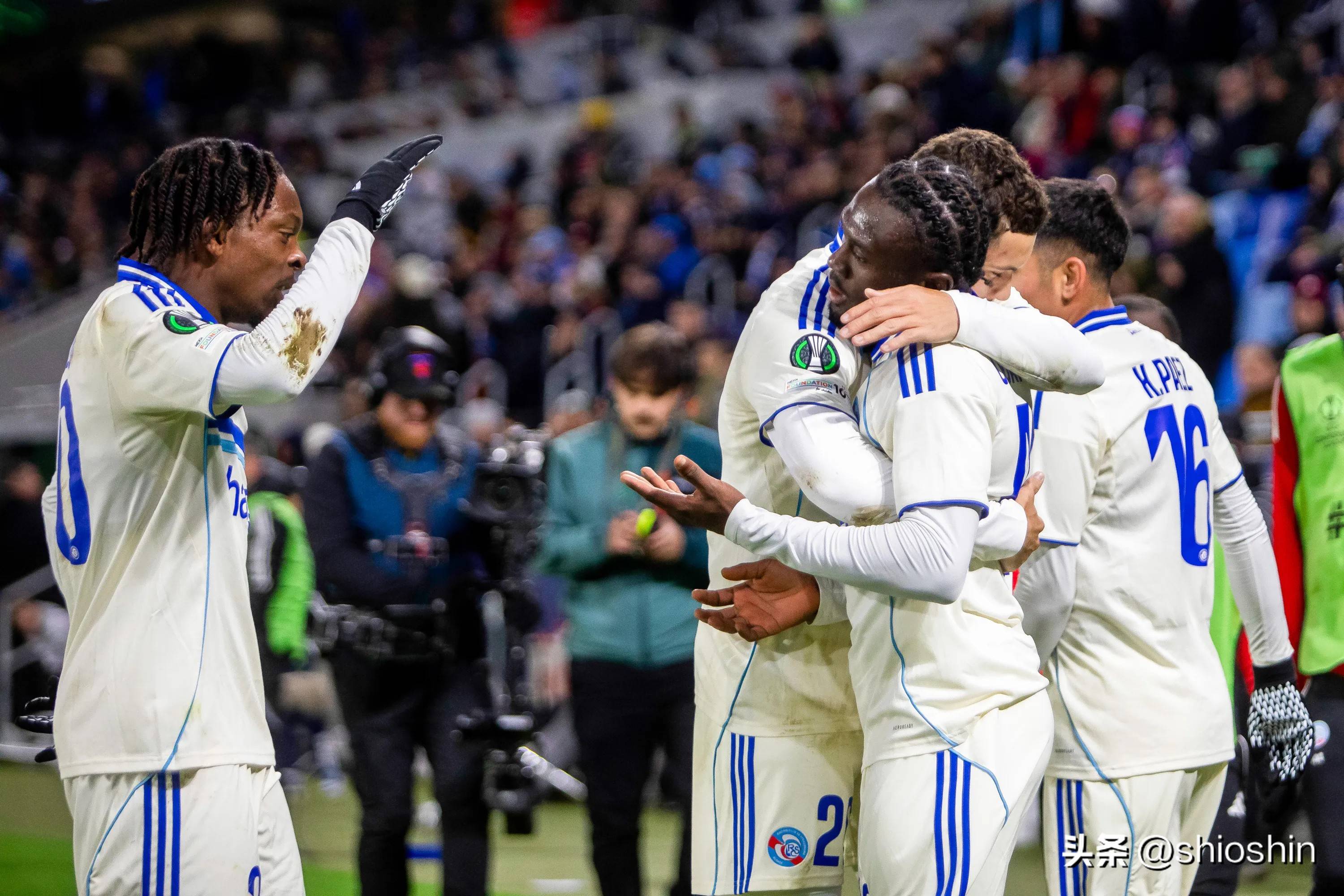 od体育地址-波尔多击败里昂，主场豪取三分