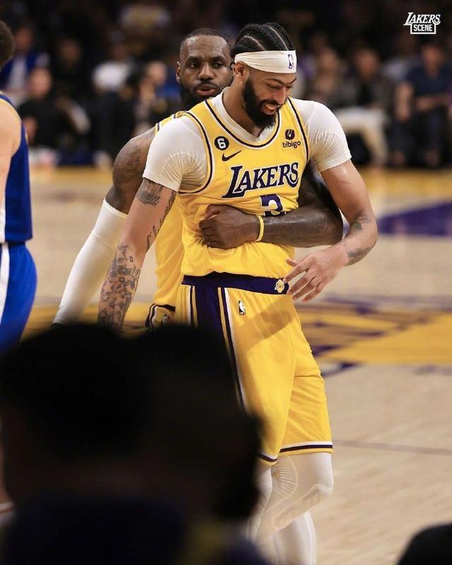 篮球名宿安东尼-戴维斯逝世,享年八十的简单介绍 篮球名宿安东尼-戴维斯逝世,享年八十的简单介绍